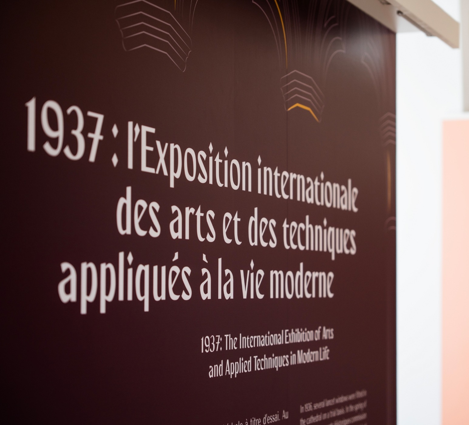 Projet supports de communication - Notre-Dame de Paris : la querelle des vitraux